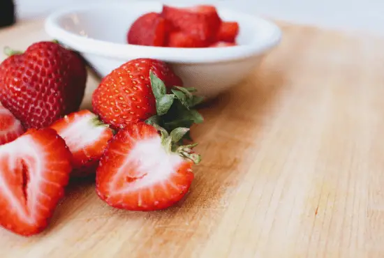 How to Safely Refreeze Strawberries